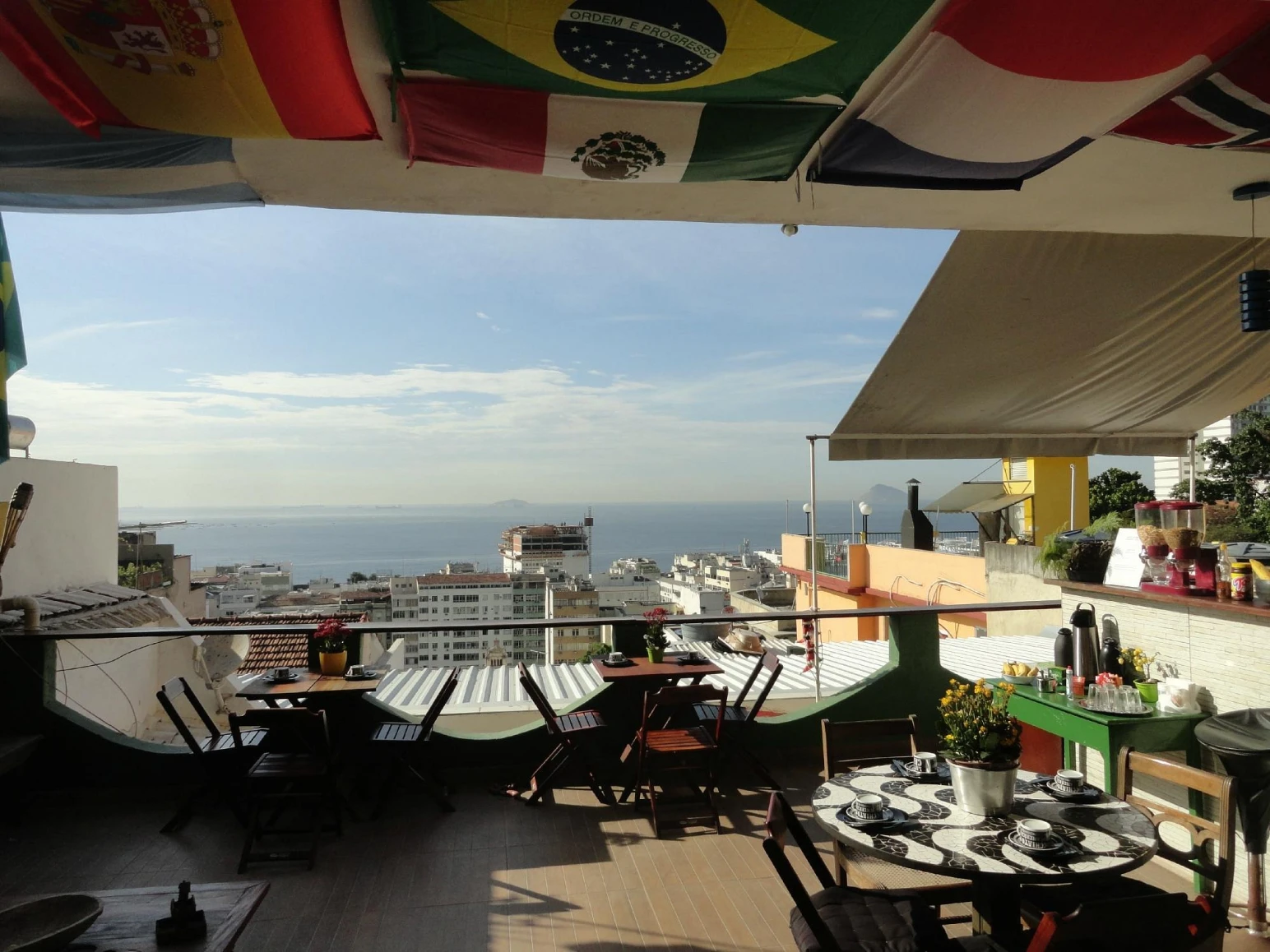 Sunset at Morro da Babilônia - Barbecue & Authentic Vibe - Image